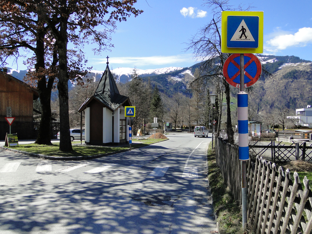 Zebrastreifen KAPELLE