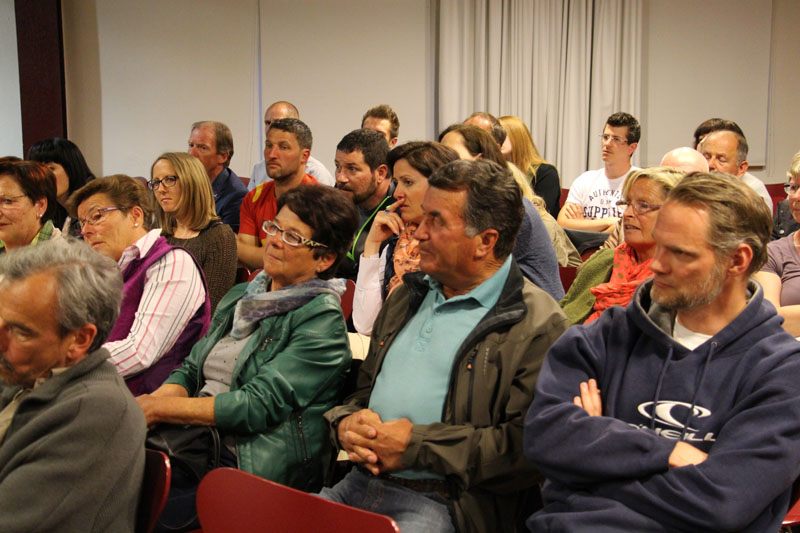 viele interessierte Besucher