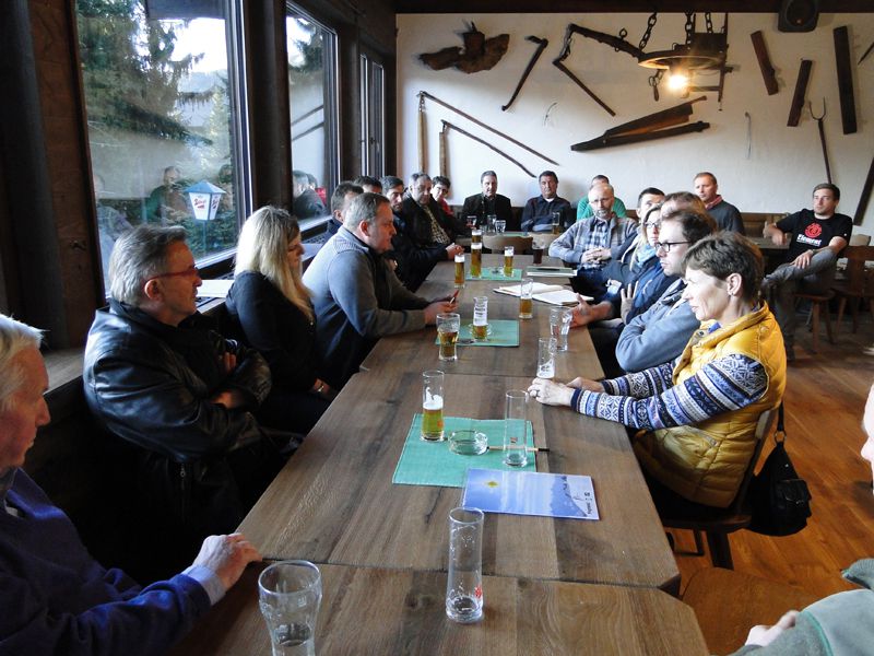 BesprechungRodelbahn1