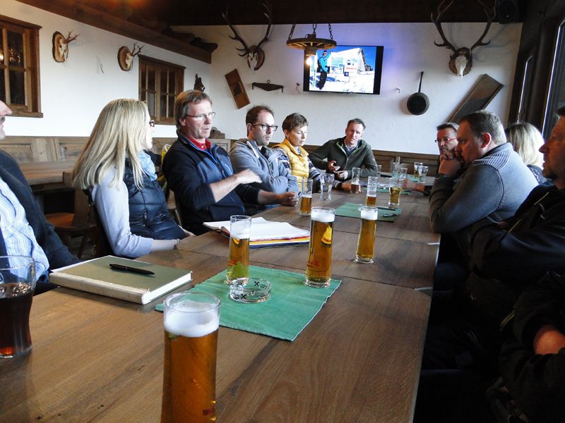 BesprechungRodelbahn2